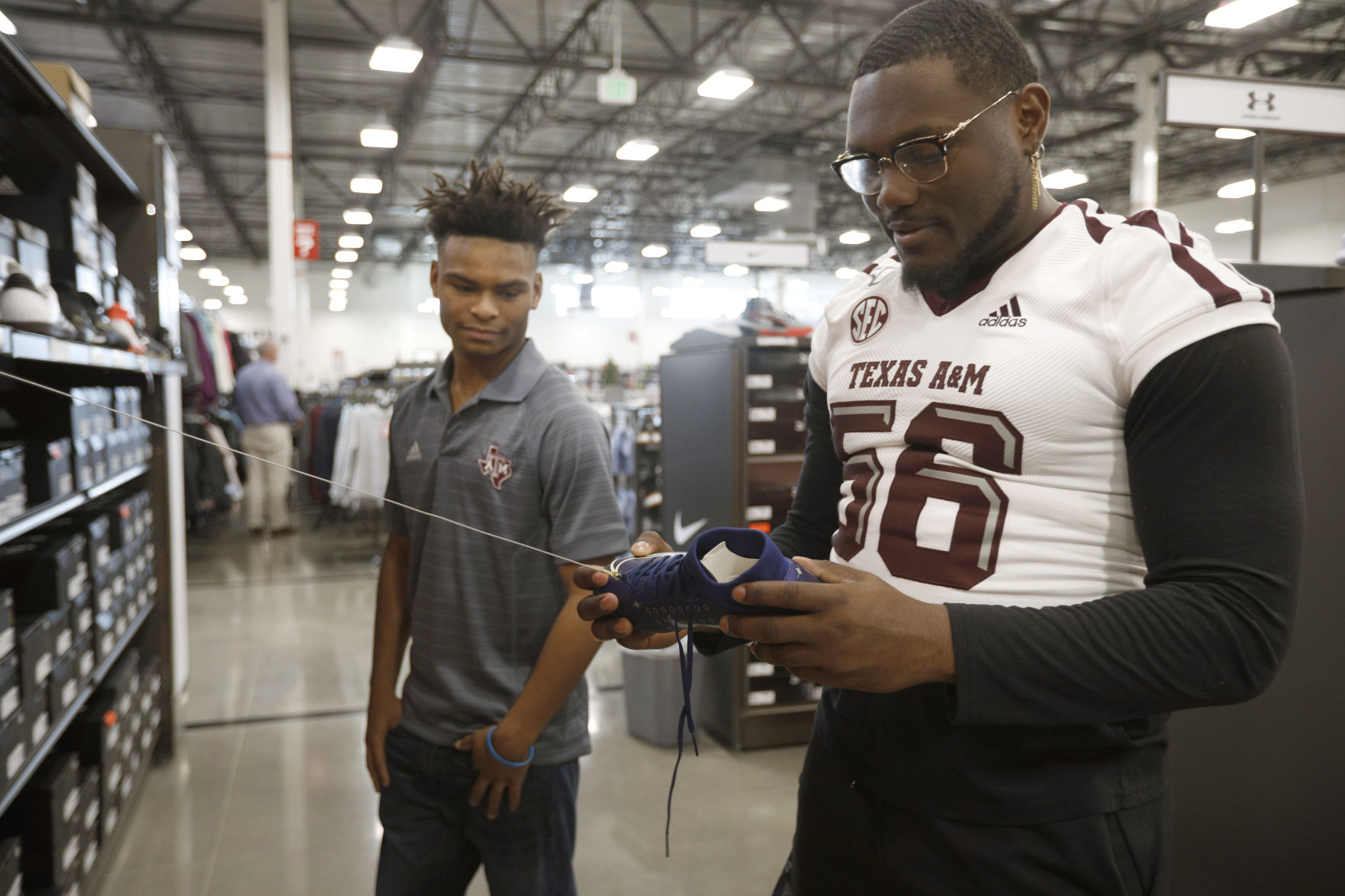 Texas Bowl shopping spree
